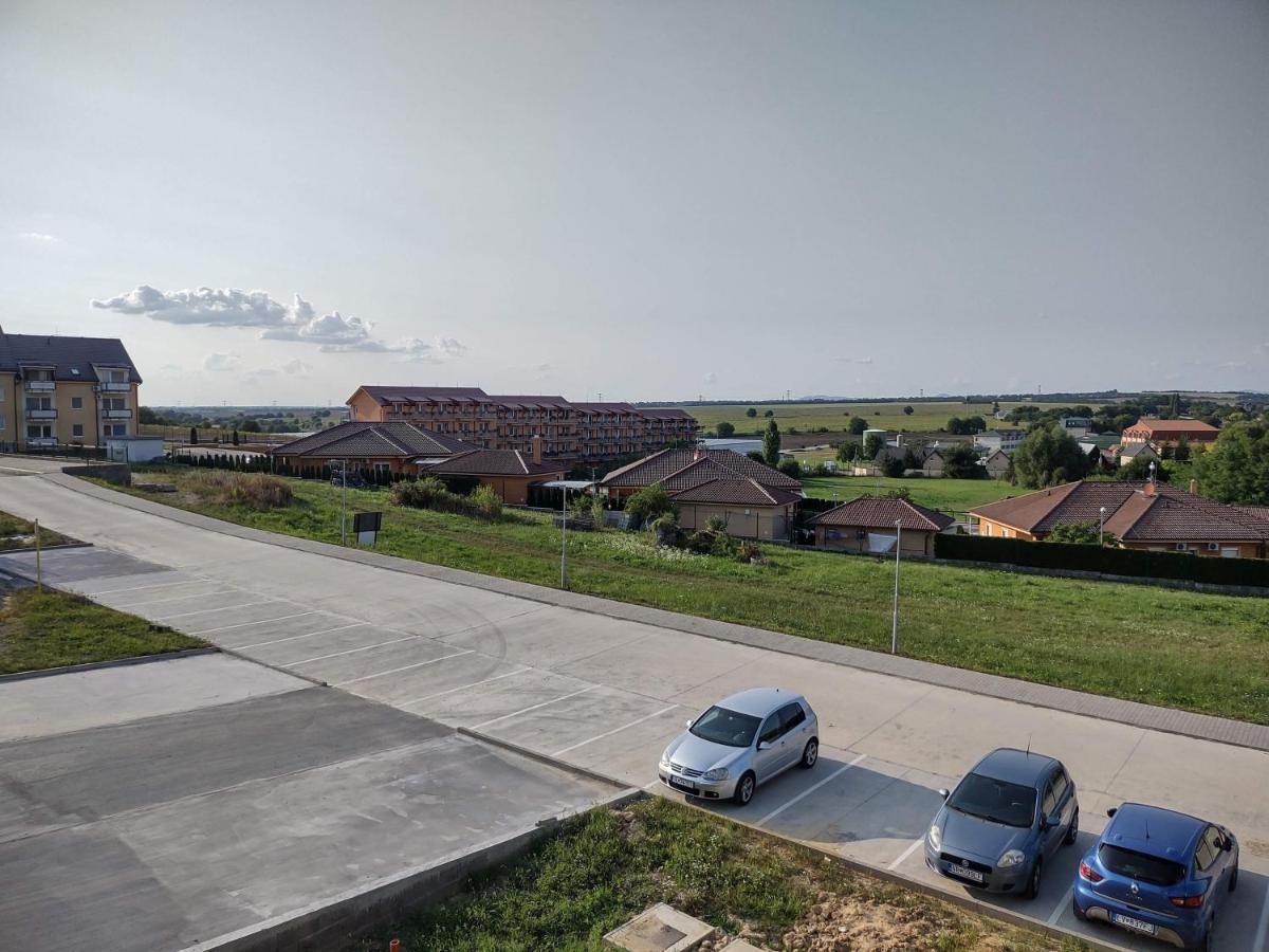 Apartman Kyjev Podhájska Buitenkant foto