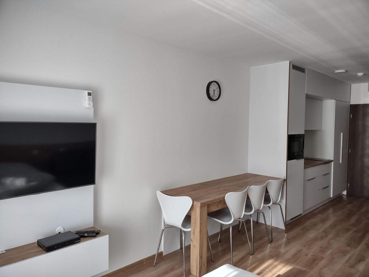 Apartman Kyjev Podhájska Buitenkant foto