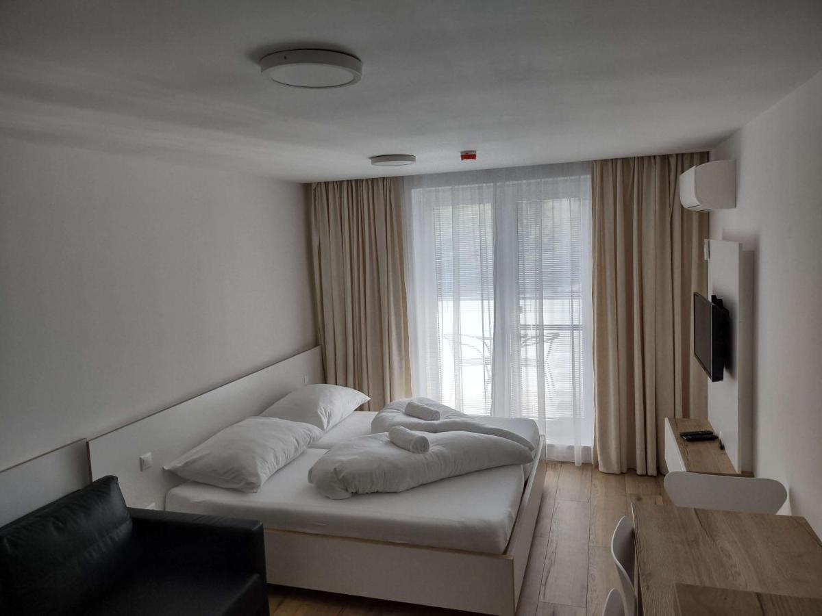 Apartman Kyjev Podhájska Buitenkant foto