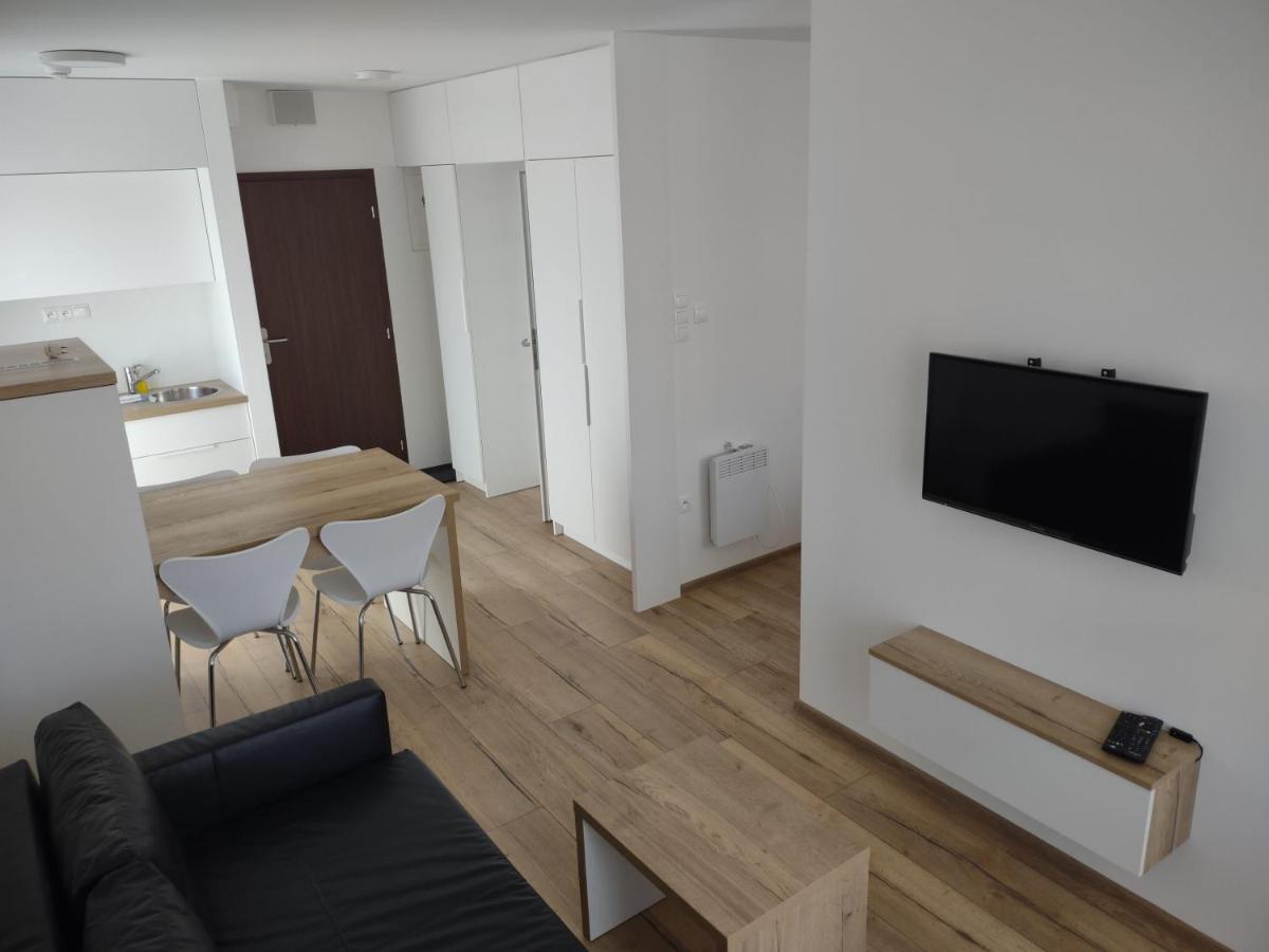 Apartman Kyjev Podhájska Buitenkant foto