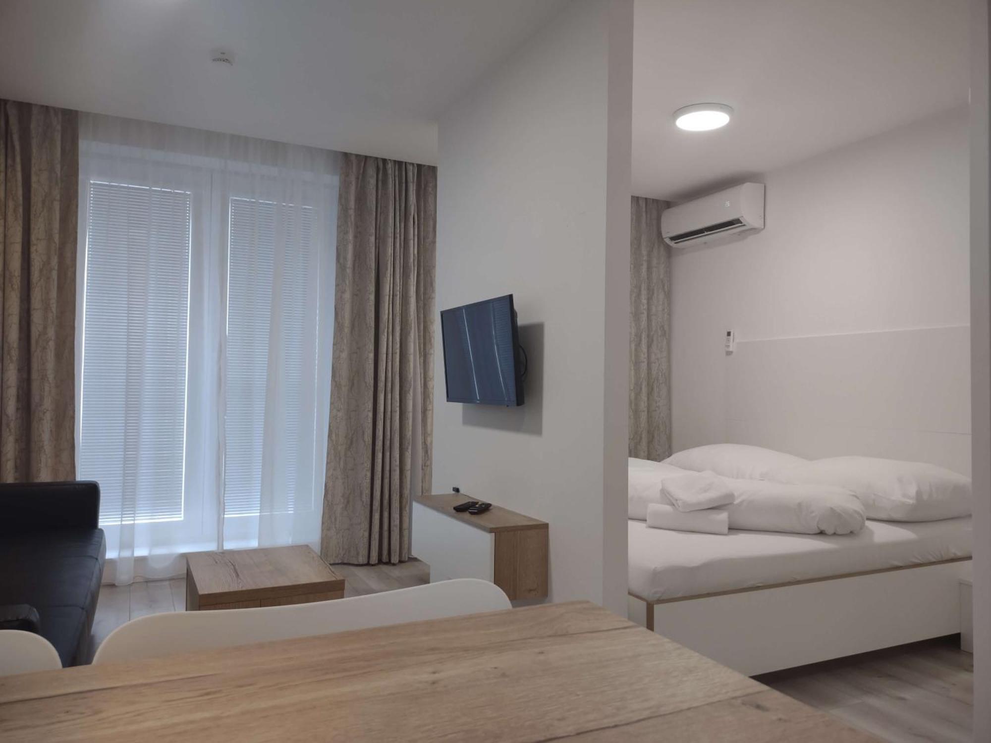 Apartman Kyjev Podhájska Buitenkant foto